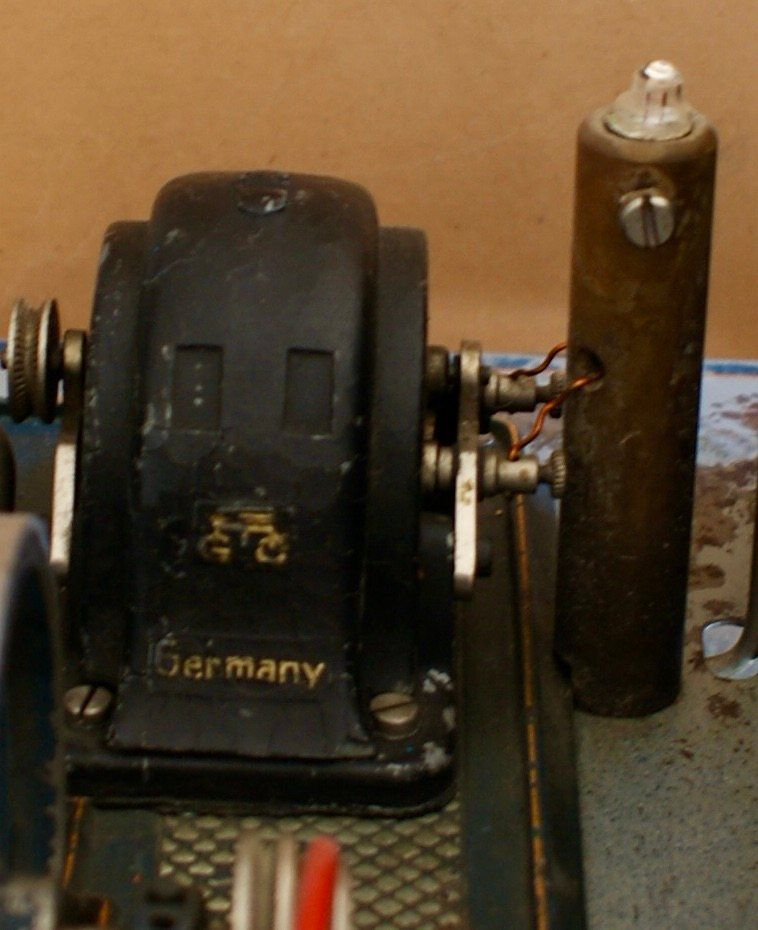 Märklin Kit di modellismo & Modellini statici: Machine à vapeur Marklin Typ 2, année 1920, avec dynamo – Usato da Morrens VD venduto da alain50 4