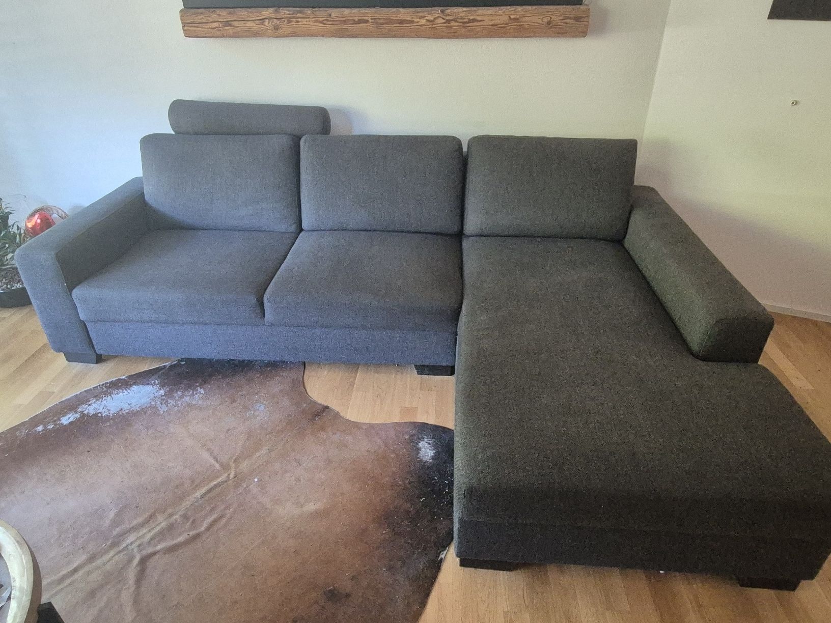 Divani: IKEA Ecksofa grau mit Stauraum – Usato da Liestal venduto da badersar