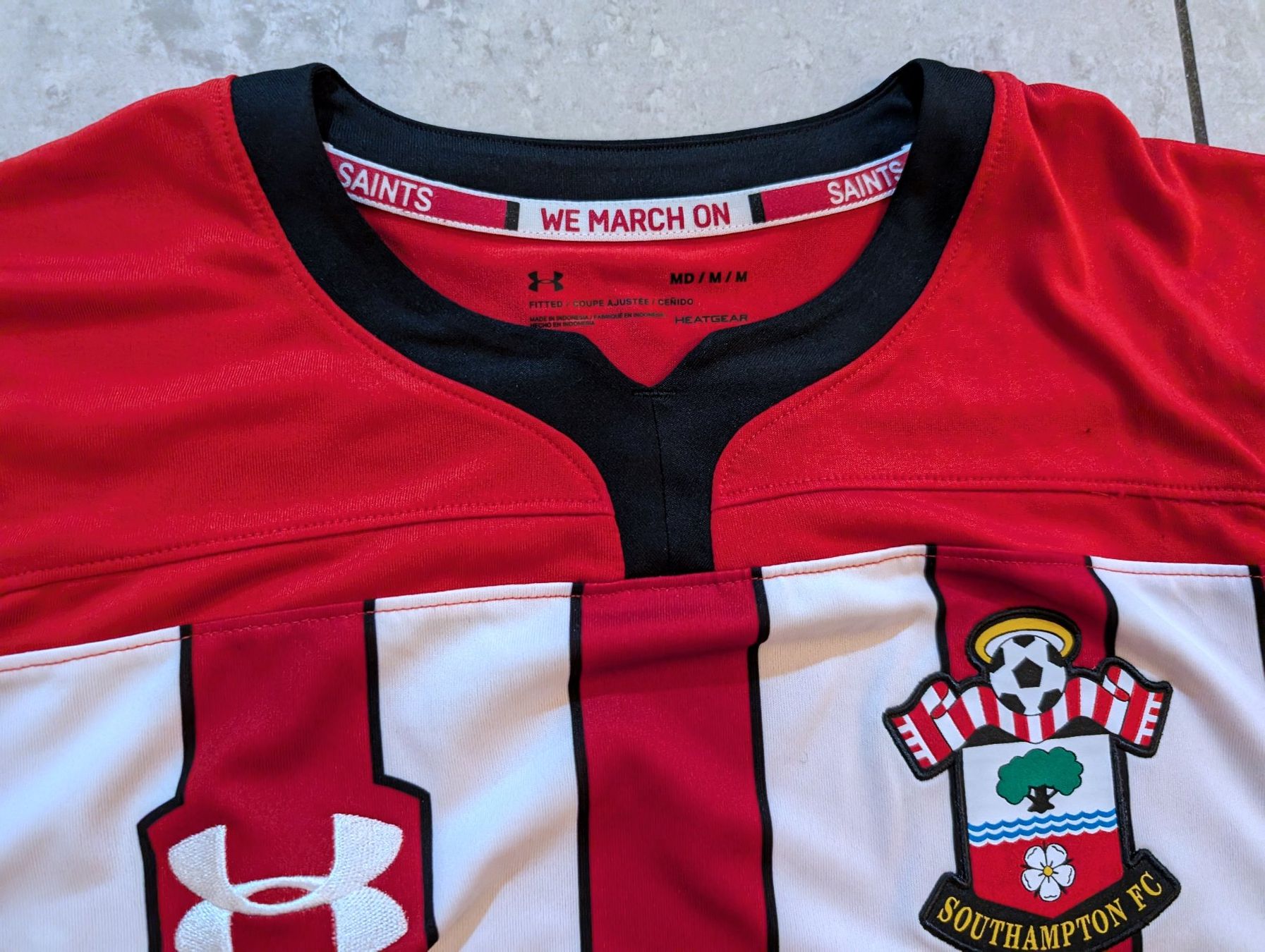 Leibchen & Hosen: FC SOUTHAMPTON TRIKOT - JG.2018/19 - GRÖSSE M – Gebraucht aus Spiegel b. Bern von Natix 2