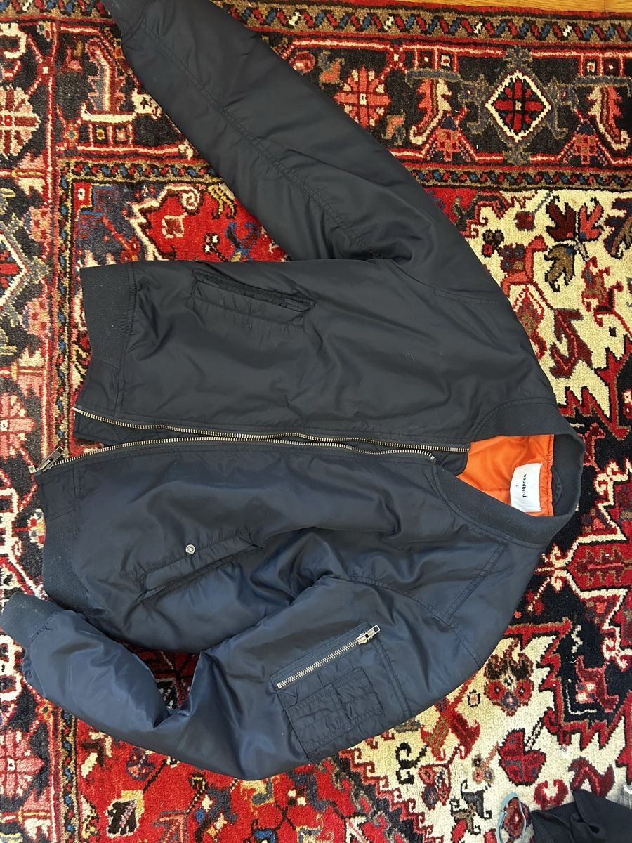 Giacche: Top Bomberjacke dunkelblau mit orange Innenfutter, Gr. M – Usato da Luzern venduto da nor_2rzq 1
