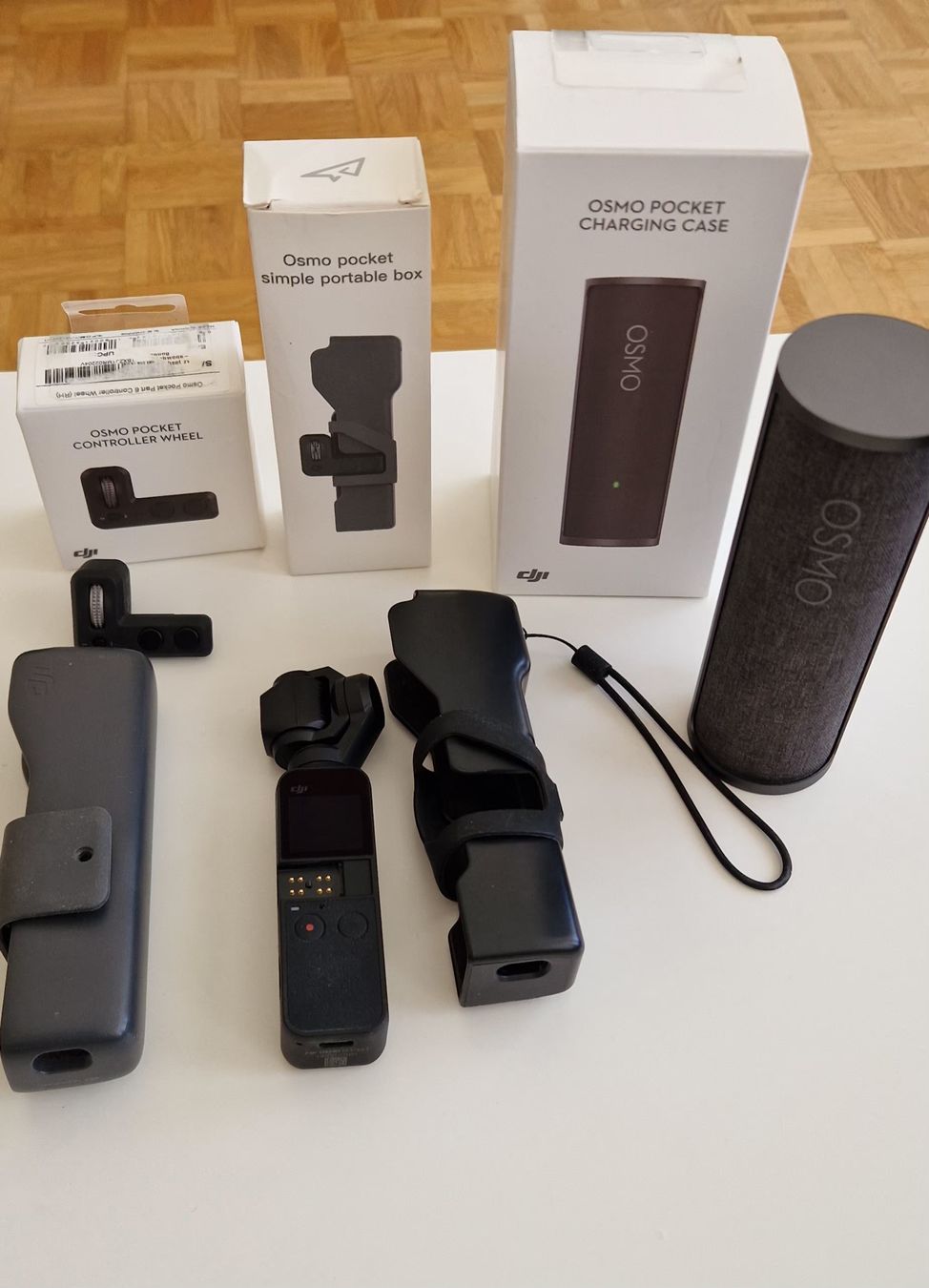 DJI Action Cam: DJI Osmo Pocket + Accessories Set Used – Gebraucht aus St. Gallen von SergiiGor 1
