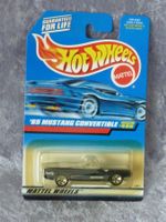 Ford Mustang Cabrio 1965  1:64