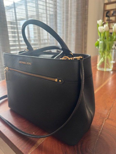 Michael Kors Borse da donna: Michael Kors Tasche – Usato da Horgen venduto da yul_rx2y 2