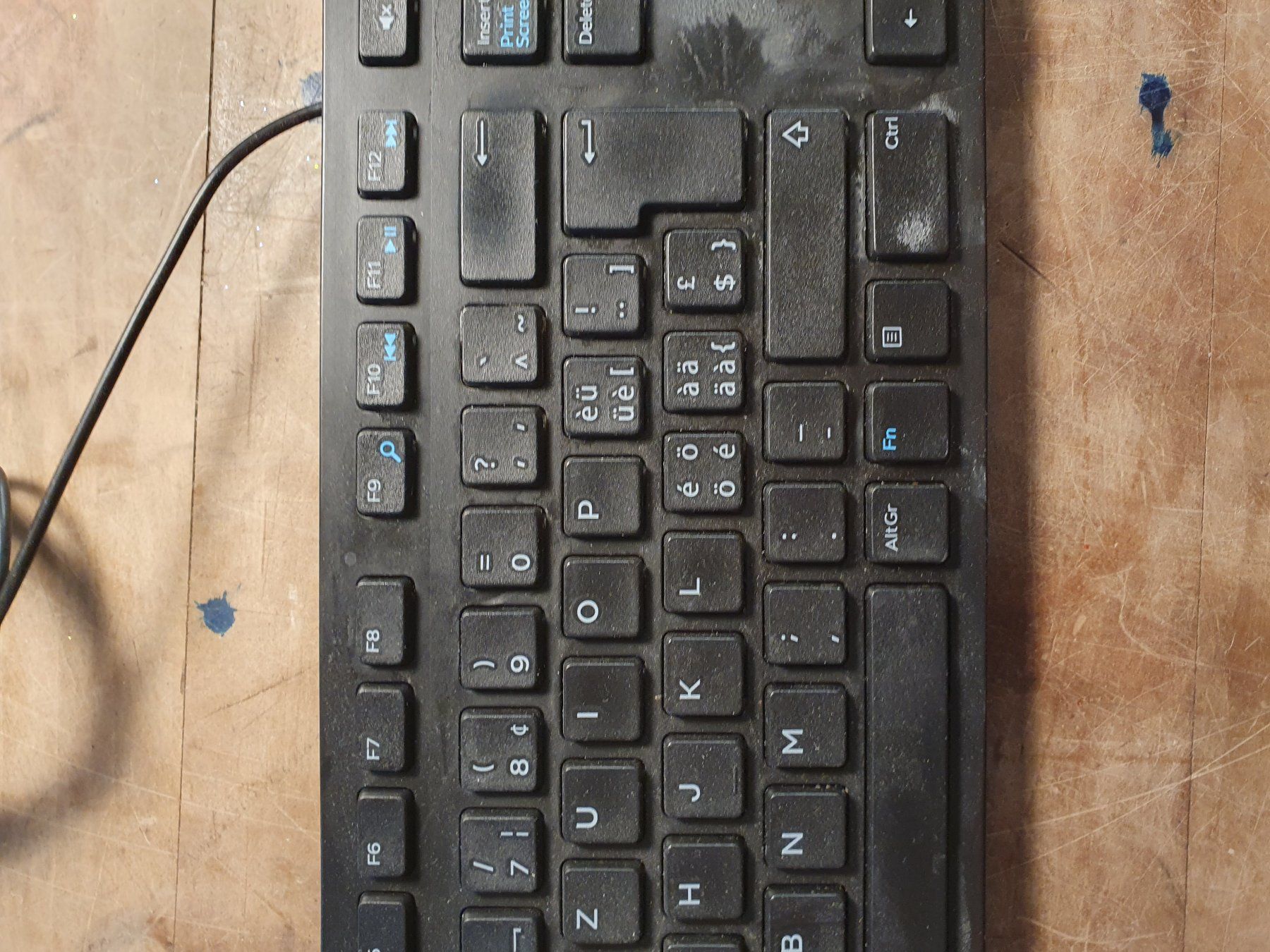 Claviers: Dell Wired Keyboard eine Stütze abgebrochen – D'occasion à Zürich par loosebone 2