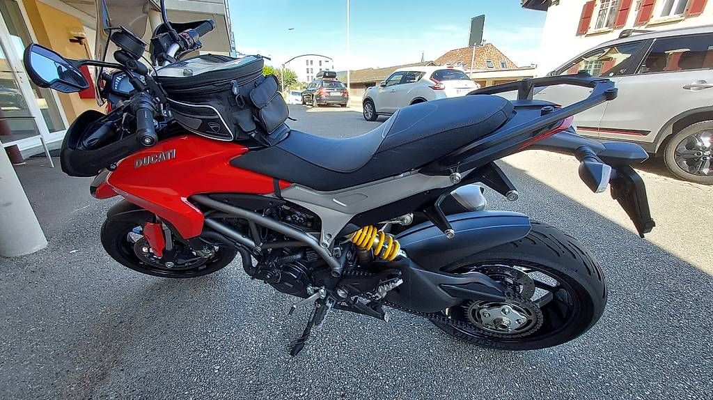 Strada: Moto Ducati Hypermotard 821 – Usato da Cernier venduto da Dgege-L 2