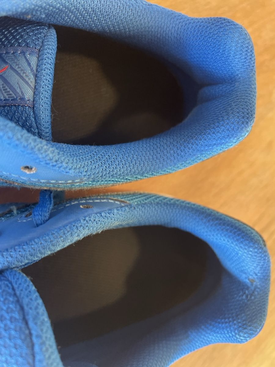 Scarpe per ragazzi: Hallenschuhe Mizuno 40.5 – Usato da zürich venduto da antelita 4