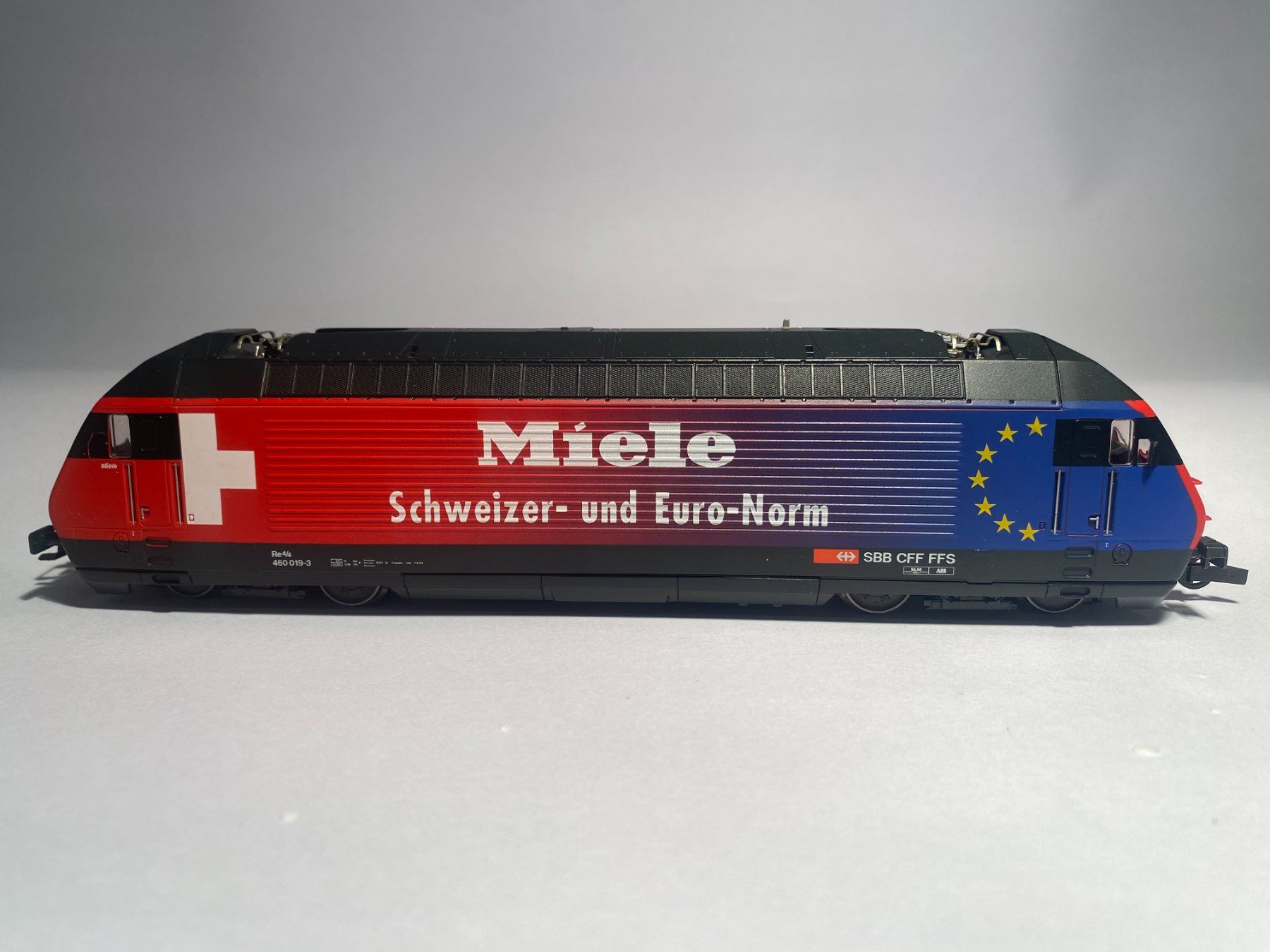 Roco Modellini di ferrovie: ROCO E-Lok SBB RE460 MIELE, DC Analog – Usato da Buchrain venduto da Modellbahn11 2