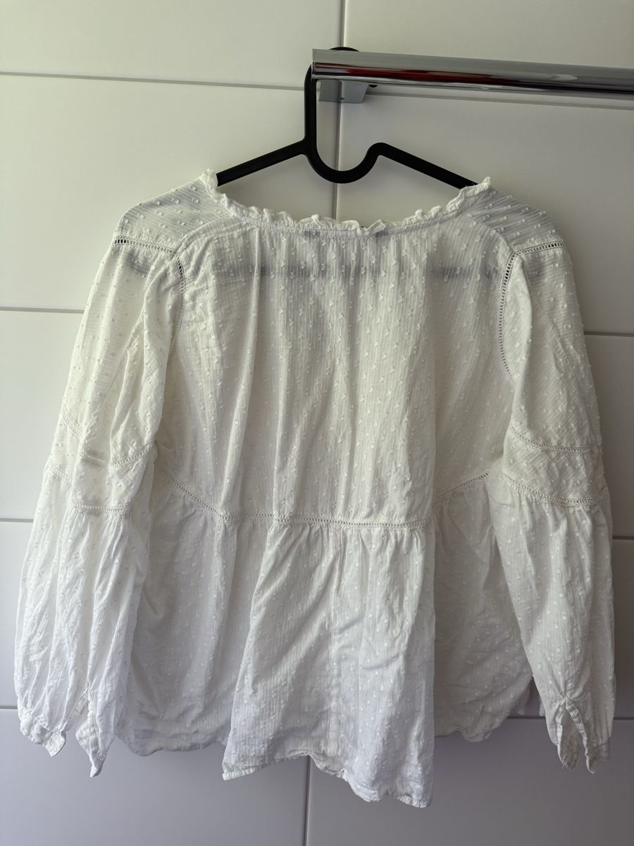 Zara Camicette: zwei weisse Blusen von Zara – Usato da Zürich venduto da lau_27fq 2