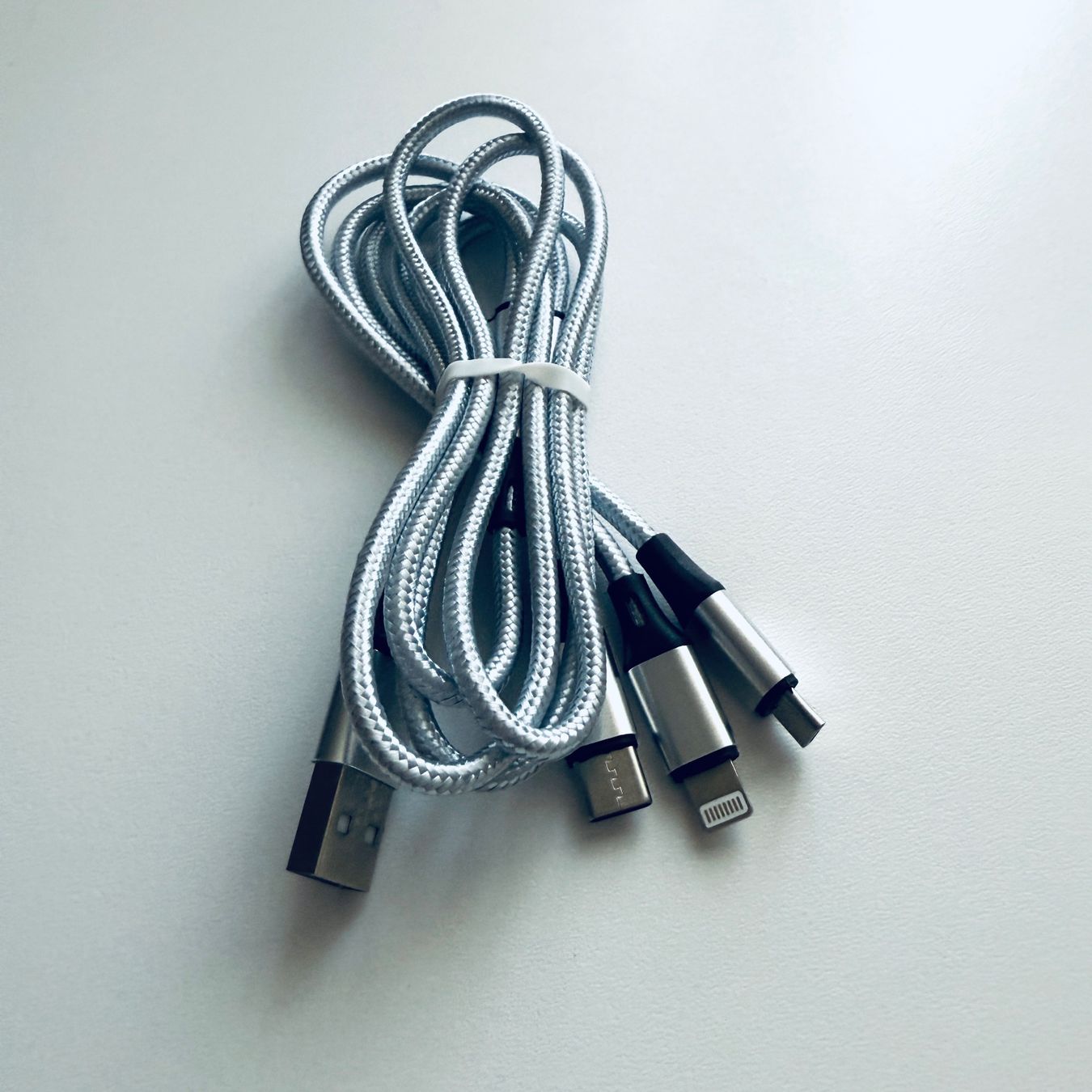 Cavi: USB-A auf 3in 1 Multi Ladekabel USB-C & Lightning & Micro B – Nuovo (secondo la descrizione) da Basel venduto da MY.AIRPODS.SHOP 6
