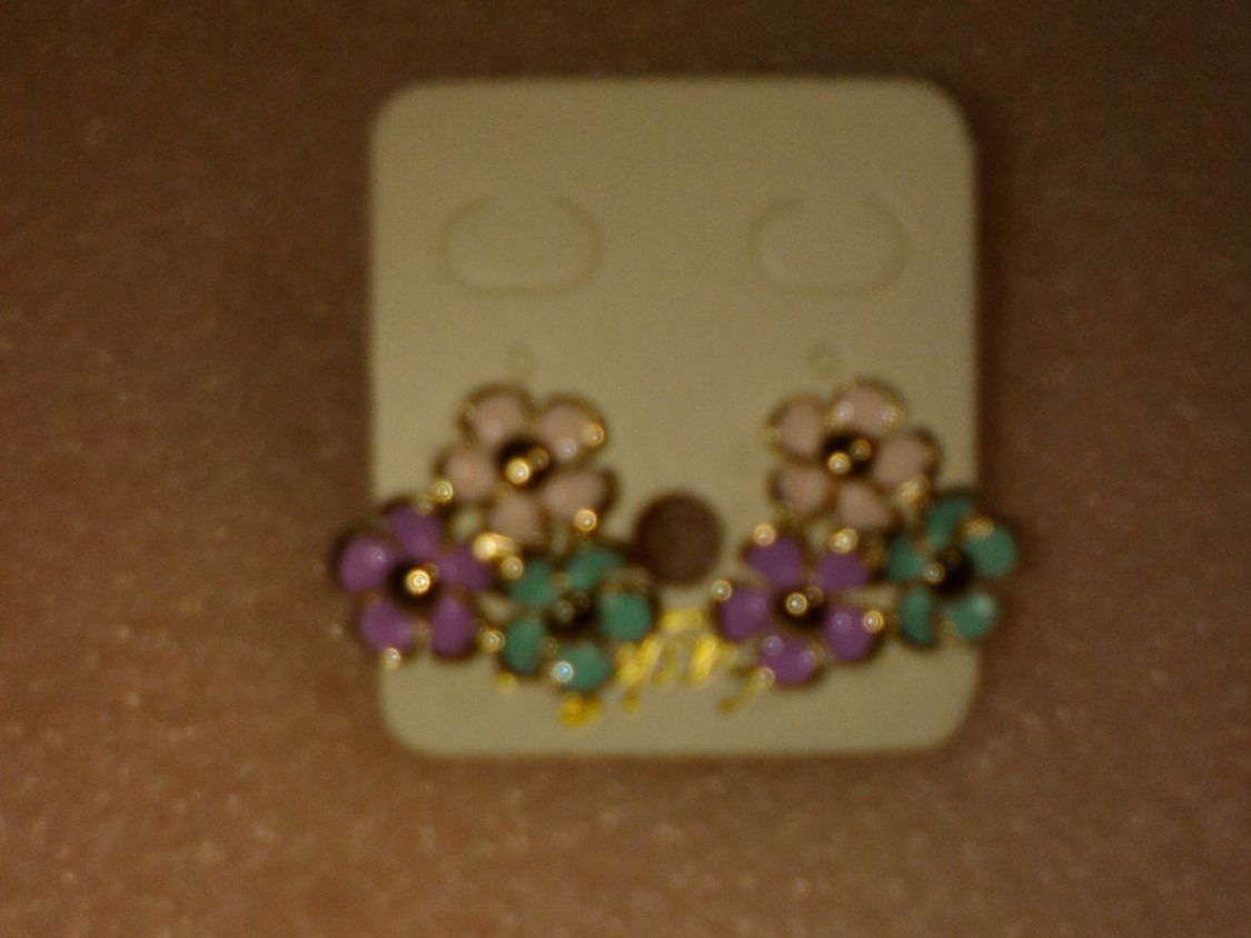 Ohrringe & -stecker: OHRRINGE MODESCHMUCK,,MIT BLUMEN,,MEHRFARBIG – Neu (gemäss Beschreibung) aus Basel von bijoutrie_4