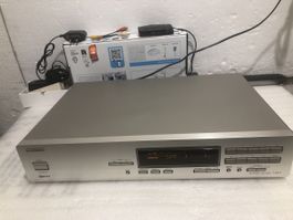Tuner Onkyo T-4211