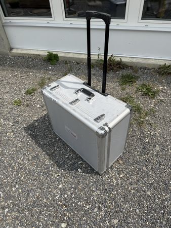 Hartschalenkoffer H500 silberfarben