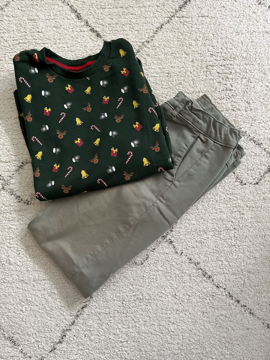 We Lotti di vestiti: Hose und Pullover – Usato da Baden venduto da Car_lio09