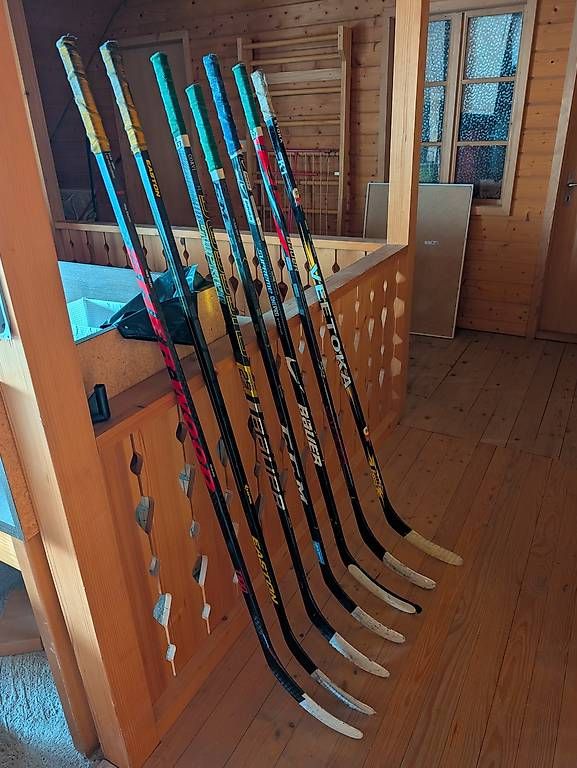 Bastoni & Pale: Eishockey Spielerstöcke – Usato da Windlach venduto da Tangler89