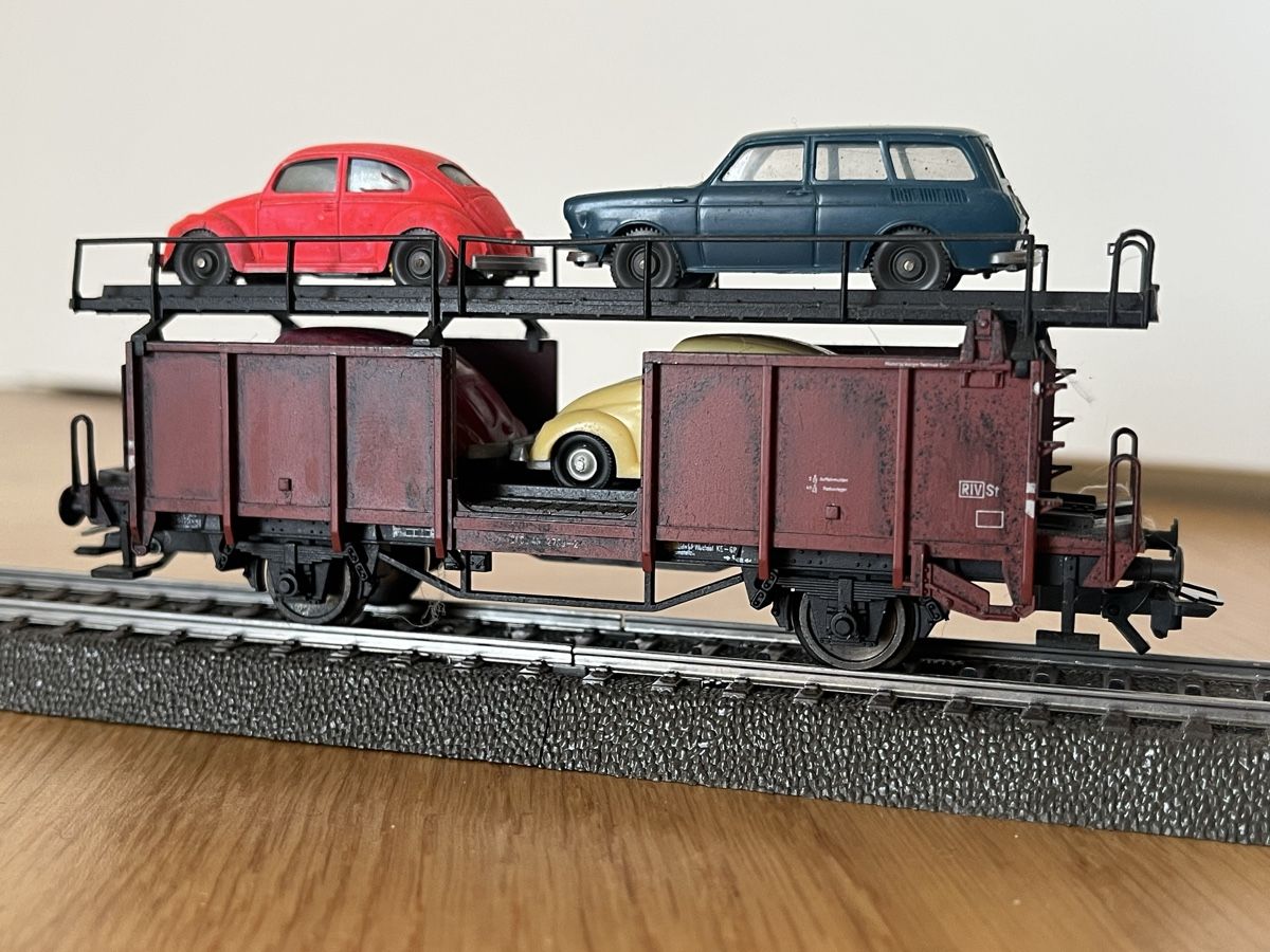 Modellini di ferrovie: Konvolut diverse Güterwagen mit Mängel – Difettoso da Basel venduto da Re620_11627 2