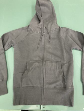 Kapuzenjacke grau mit Reissverschluss Grösse M