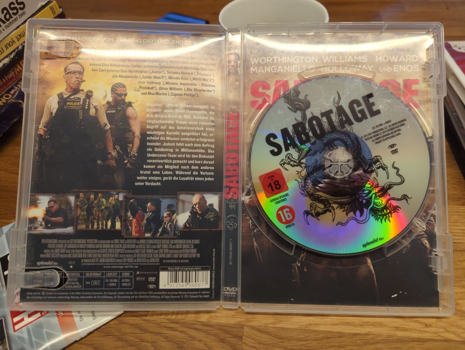 Tutti i DVDs: Sabotage - Action-Thriller mit Arnold Schwarzenegger – Usato da Wünnewil venduto da Susuki125gt 2