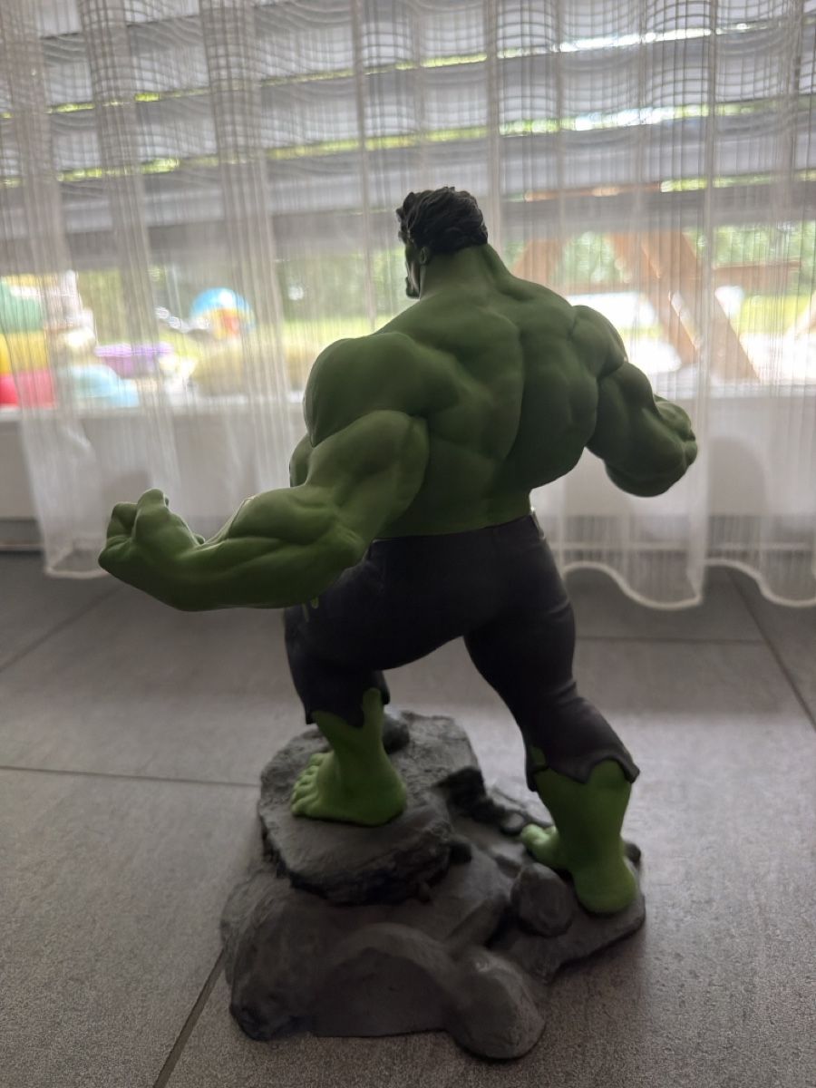 Marvel Figurines: Hulk Figur  – D'occasion à Hagendorn par masterchieff 1