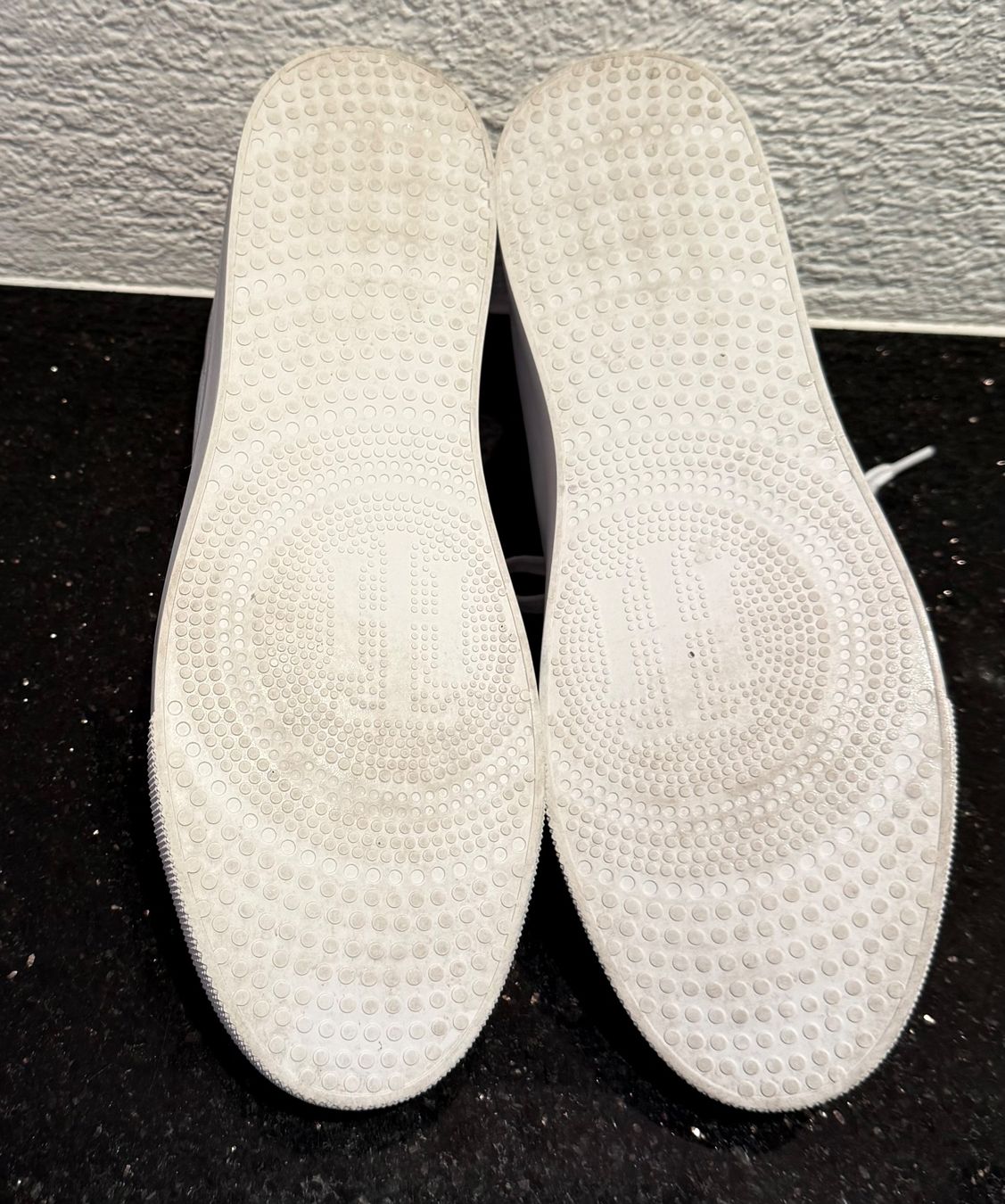 Tommy Hilfiger Scarpe da donna: Tommy Hilfiger, Essential, Sneaker low, Grösse 40 – Nuovo (secondo la descrizione) da Niederweningen venduto da baghirac 9