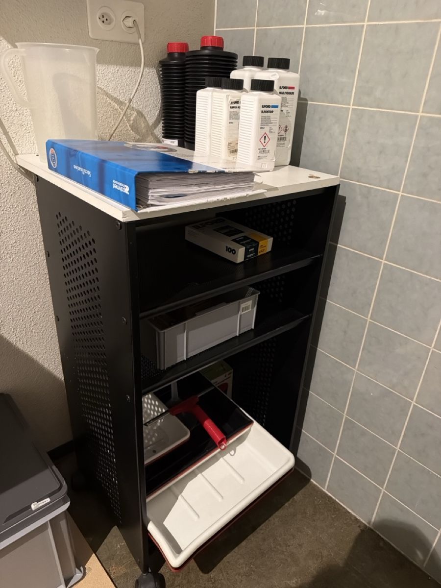 Kaiser Laboratorio & Camera oscura: Kaiser Fotolabor Vergrösserer System V Multigrade 6002 Nikon – Usato da Salmsach venduto da Wisa10 5