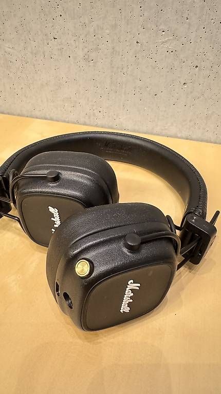 Marshall Casques audio: Marshall Major IV Bluetooth On-Ear Kopfhörer  Schwarz – Neuf (Voir description) à Koblenz par lic_n9pm 1
