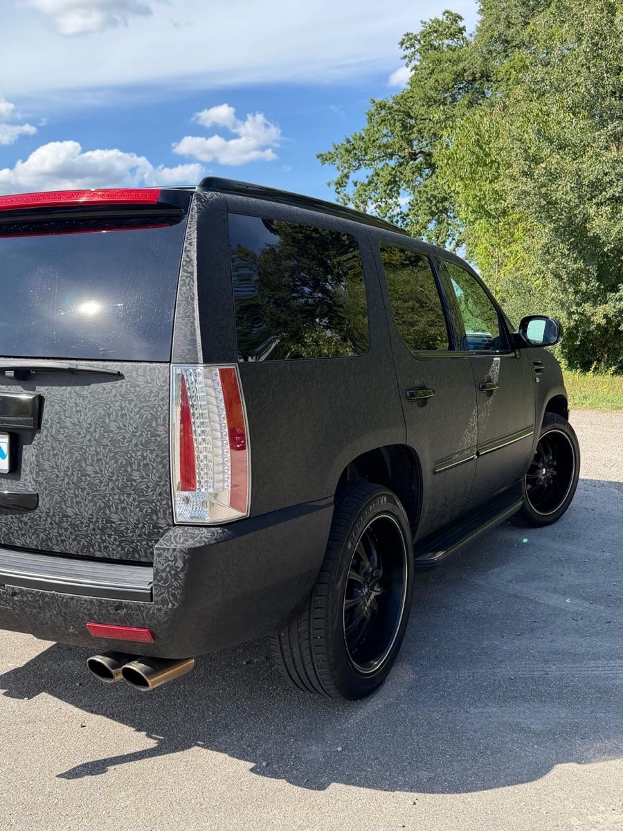 Cadillac Autos: Cadillac Escalade 6.2 V8 4x4 – D'occasion à Spreitenbach par alf_y7v5 3