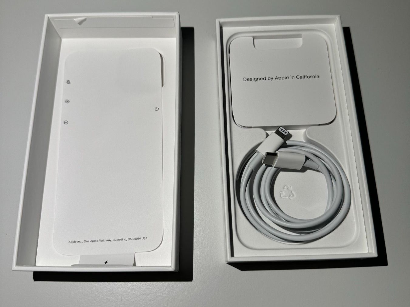 Apple Handys / Smartphones: iPhone 13 mini Weiss 128G – Gebraucht aus Oberägeri von  3