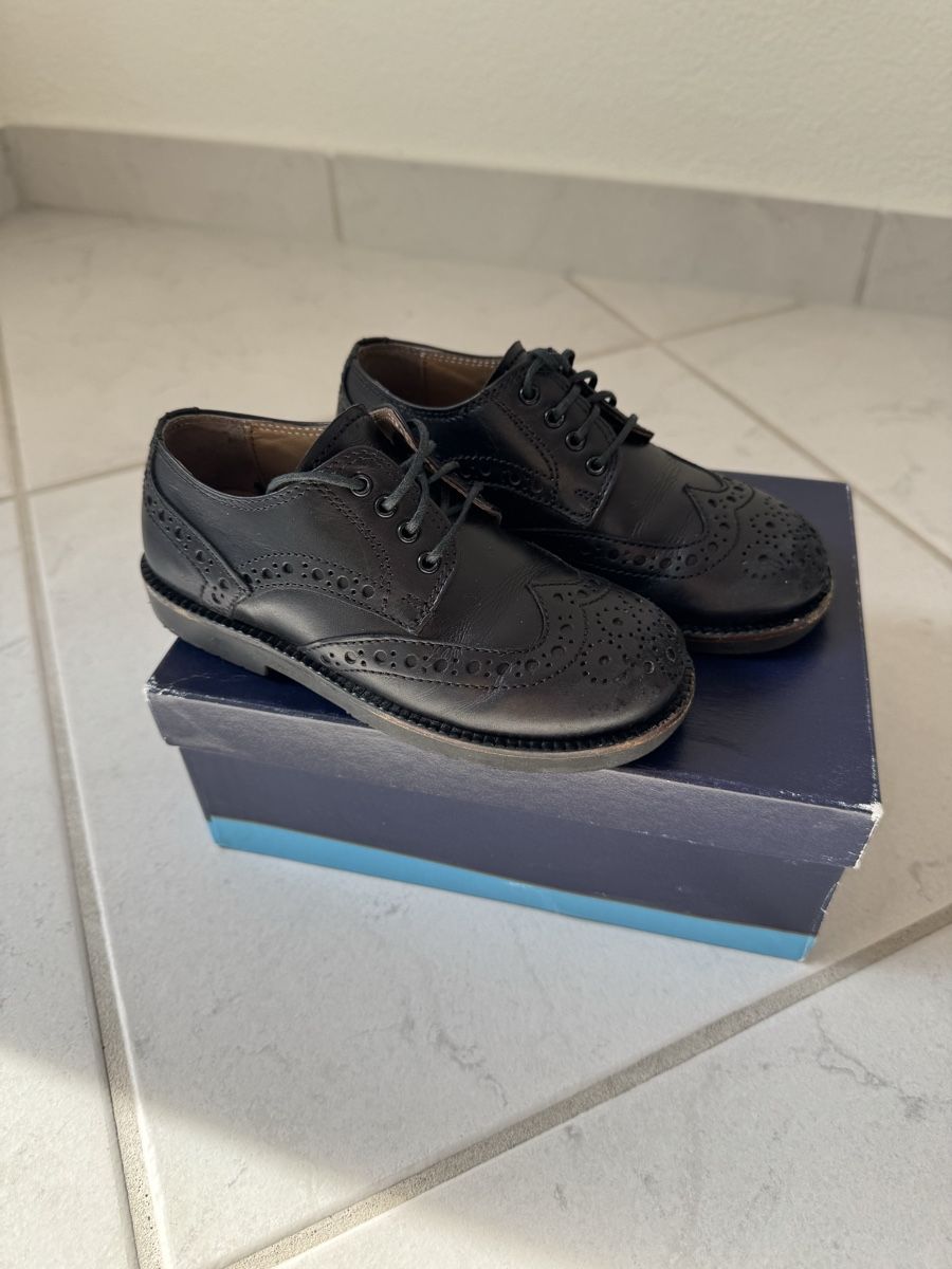 Scarpe per ragazzi: Kinder Anzugsschuhe Grösse 25 – Usato da Nuglar venduto da nao_fr9z 2