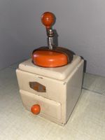Kaffeemühle Macina Acciaio orange crème vintage antik
