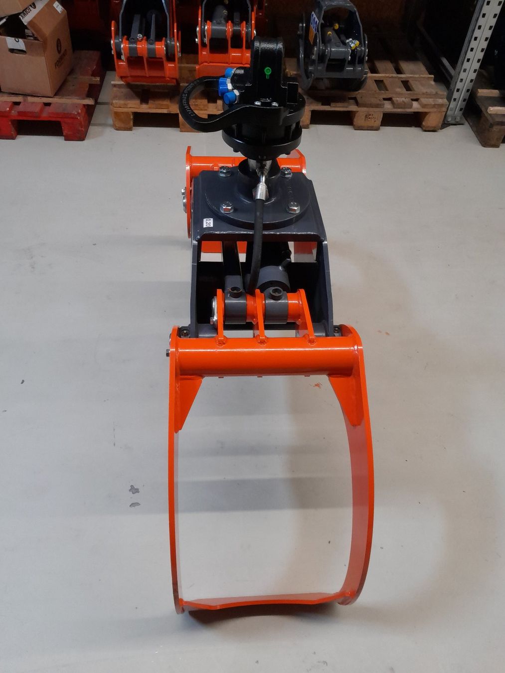 Gru: Holzgreifer FARMA 0.20 mit 3to Rotator – Nuovo (secondo la descrizione) da Haslen AI venduto da Wildtech 2