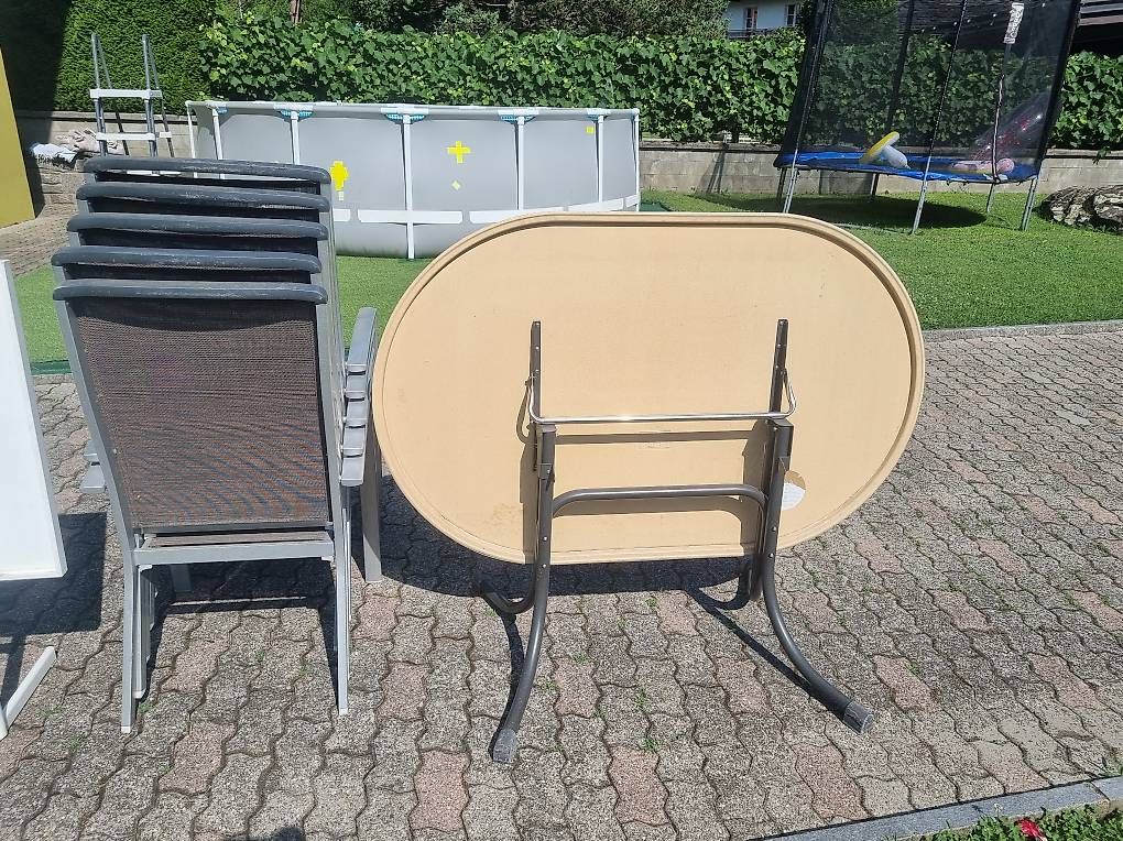 Tische: Tavolo da esterno più sedie – Gebraucht aus Ludiano von Nanteboy 1