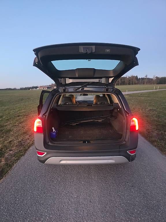 Automobili: Volvo v70/xc70 – Usato da Waldkirch venduto da Michaelmanser 1