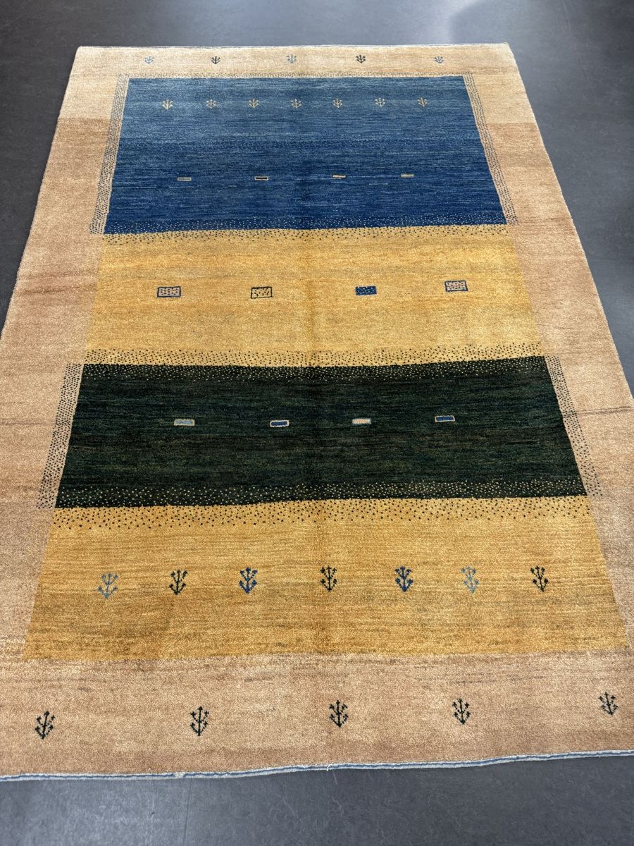 Tappeti: Handgeknüpfter Orientteppich, Gabbeh – Nuovo (secondo la descrizione) da Liestal venduto da galerie_nategh