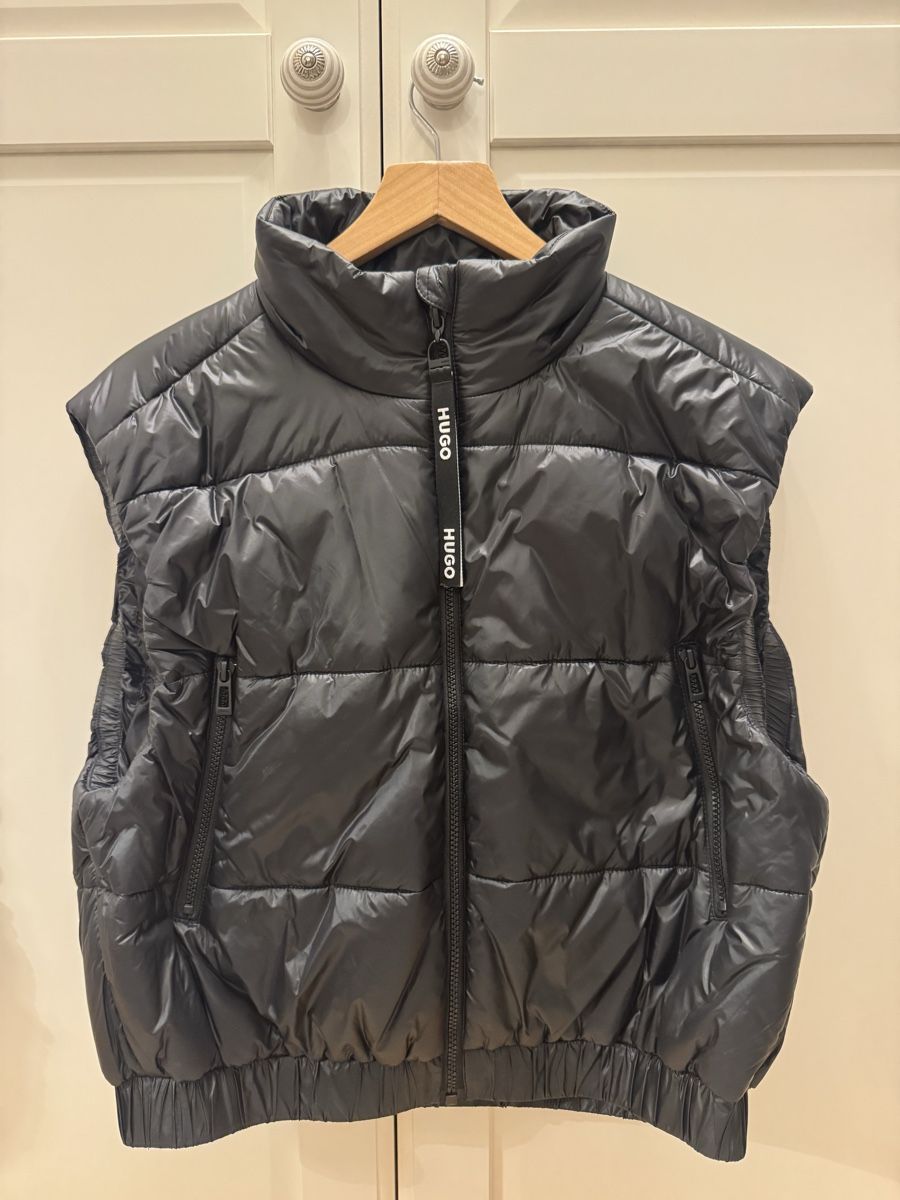 Hugo Boss Gilet & Giacche senza maniche: Hugo Gilet - Size 36 – Nuovo (secondo la descrizione) da Thalwil venduto da Iconicfashion 2
