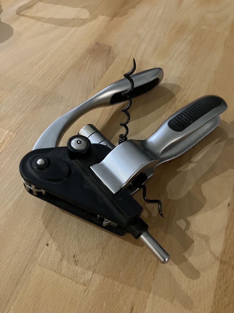 Vacu Vin Flaschenöffner & -verschlüsse: Tire bouchon à levier Vacuvin – Gebraucht aus Peseux von and_5f6l
