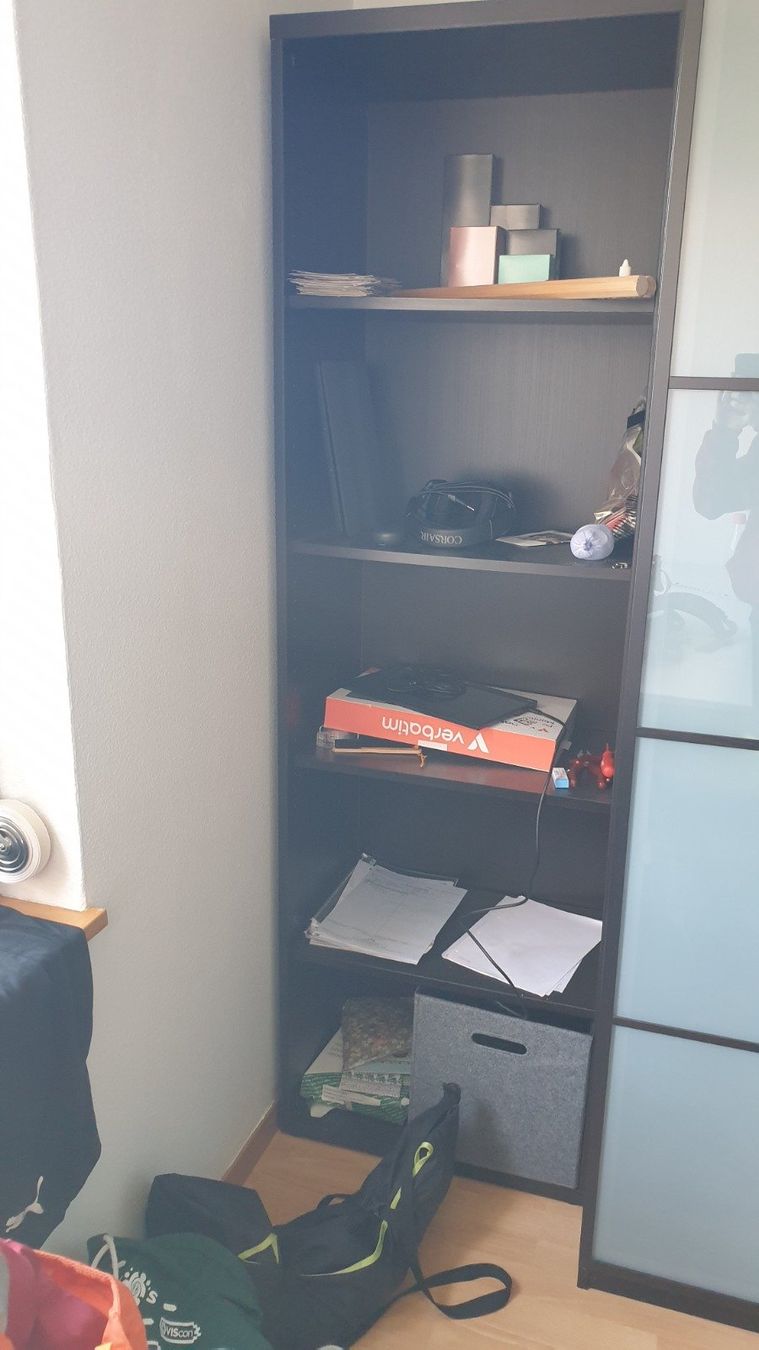 Ikea Scaffali: Ikea Billy Bücherregal dunkelbraun 5 Fächer – Usato da Zürich venduto da taloswow