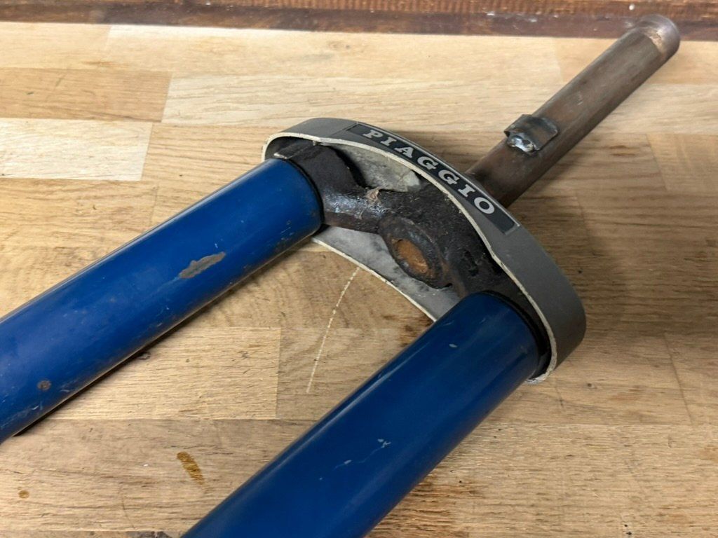 Piaggio Mofa-Ersatzteile: Gabel Piaggio Boxer original blau – Gebraucht aus Bolken von si.x.las 2