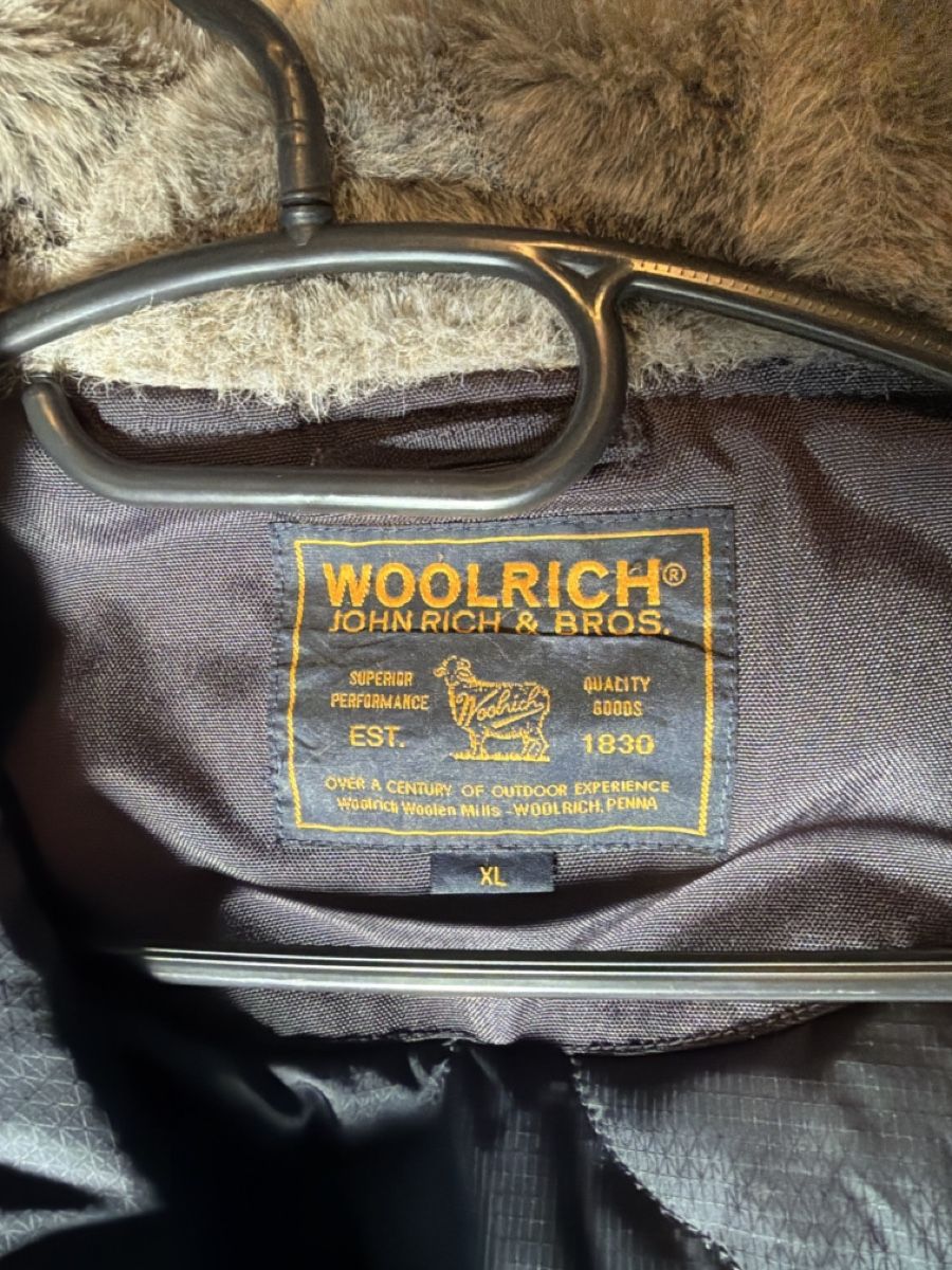 Woolrich Vestes: Woolrich bomber  – D'occasion à Sementina par bru_vpp5 5