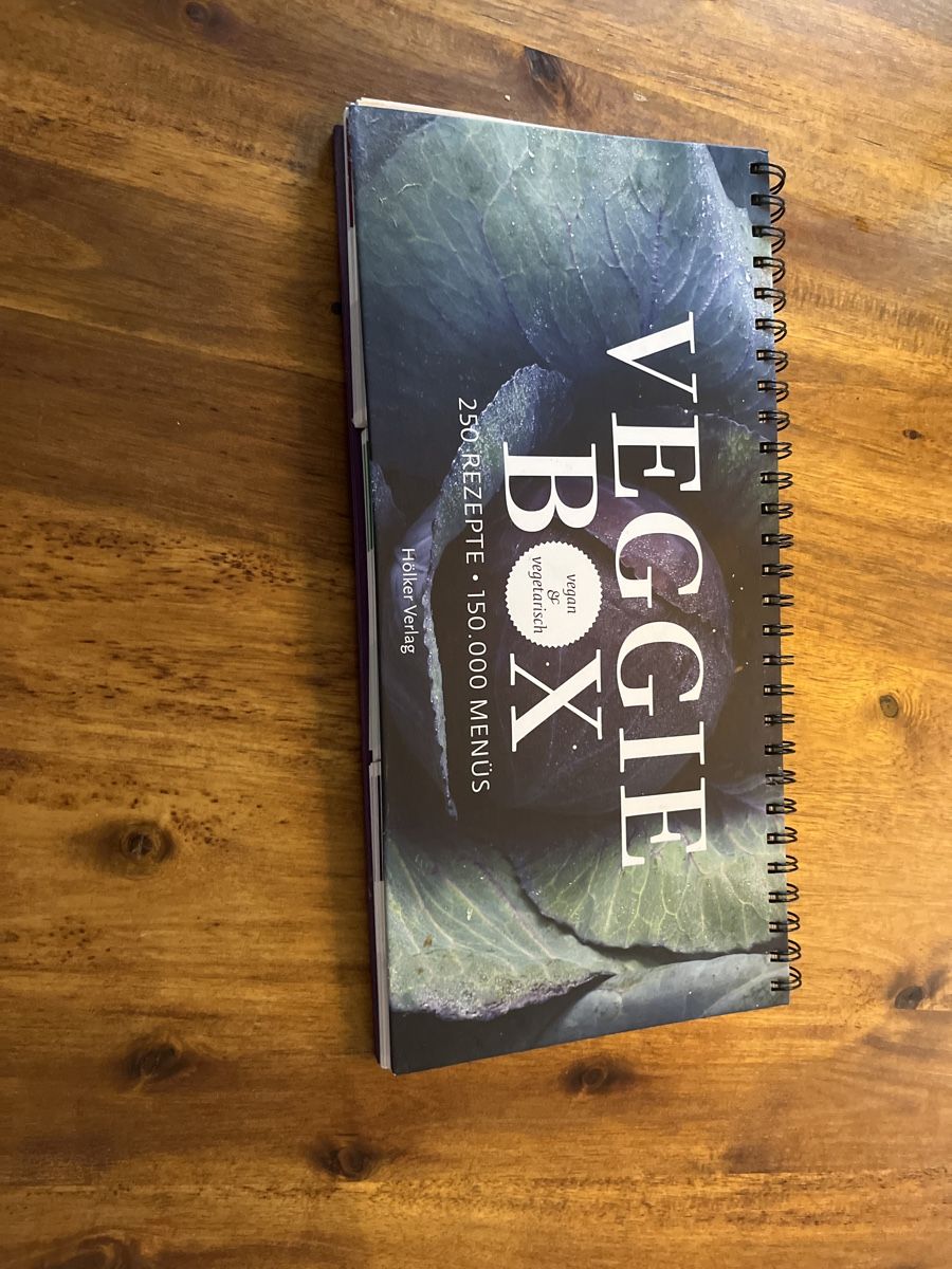 Libri: Buch Rezezt Vegetarisch – Usato da Dietikon venduto da Ute7092
