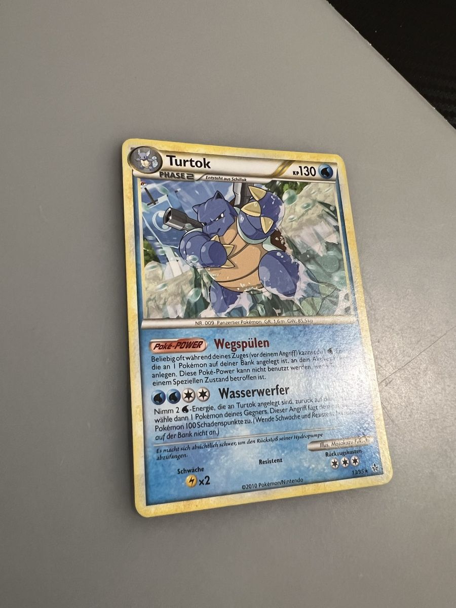 Pokémon Cartes à collectionner: Turtok  – D'occasion à Muttenz par Michugee97 1