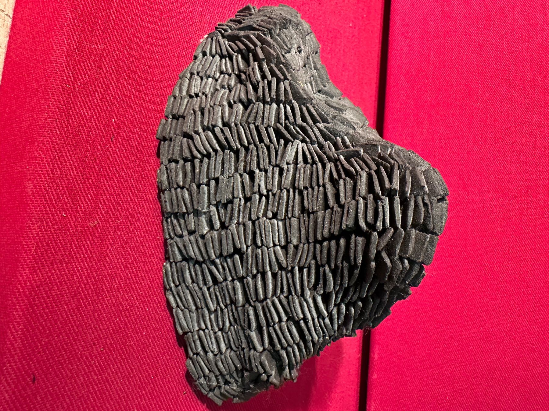 Mineralien & Heilsteine: Pierre de Décoration Unique - Aspect Ardoise Noir – Gebraucht aus Lausanne von artnouveau04 3
