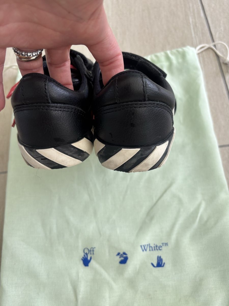 Off-White Scarpe per ragazzi: Off-White Sneaker Gr. 30 (Kids) – Usato da Augst BL venduto da fine-art 3