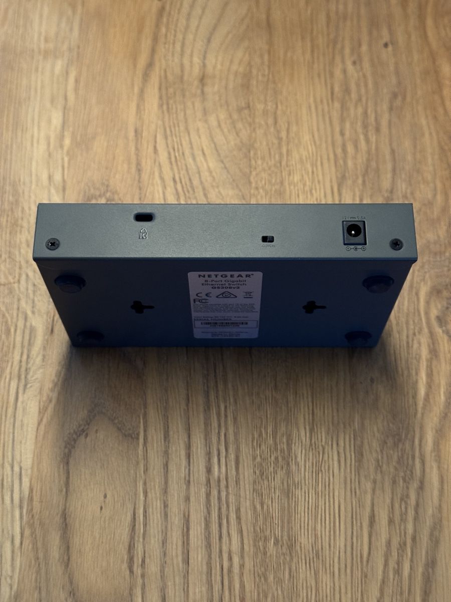 Netgear Hub & Switch: Netgear 8 Port Gigabit Switch – Usato da Pfäffikon ZH venduto da michi_fluck 3