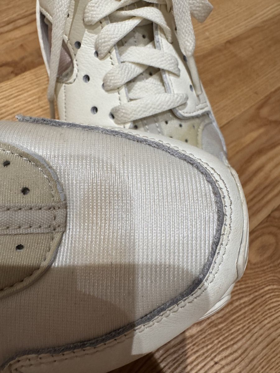 Nike Scarpe da donna: Nike Huarache – Usato da Netstal venduto da Djukaxgajic01 3