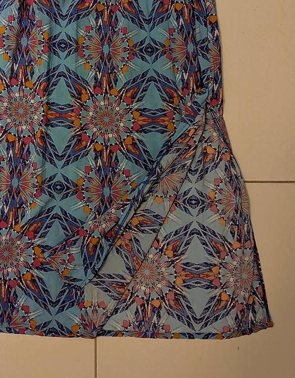 Esprit Robes: Langes dünnes Sommerkleid von Esprit – D'occasion à Herzogenbuchsee par Obivius 2