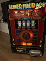 Super Four 100 - Spielkaste 1.-