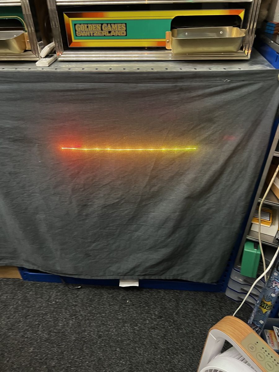 Lampade: Lichteffekte Laser Keller Fund – Usato da Urdorf venduto da AMBASSADOR 6