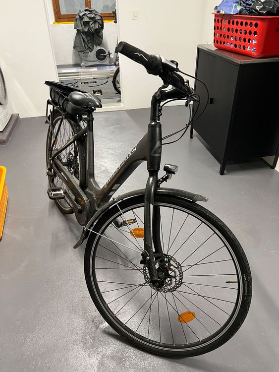 Vélo électrique De Ville Pour Femme - 25km/h, Cadre Blanc Aluminium, 26 Pouces, Neuf