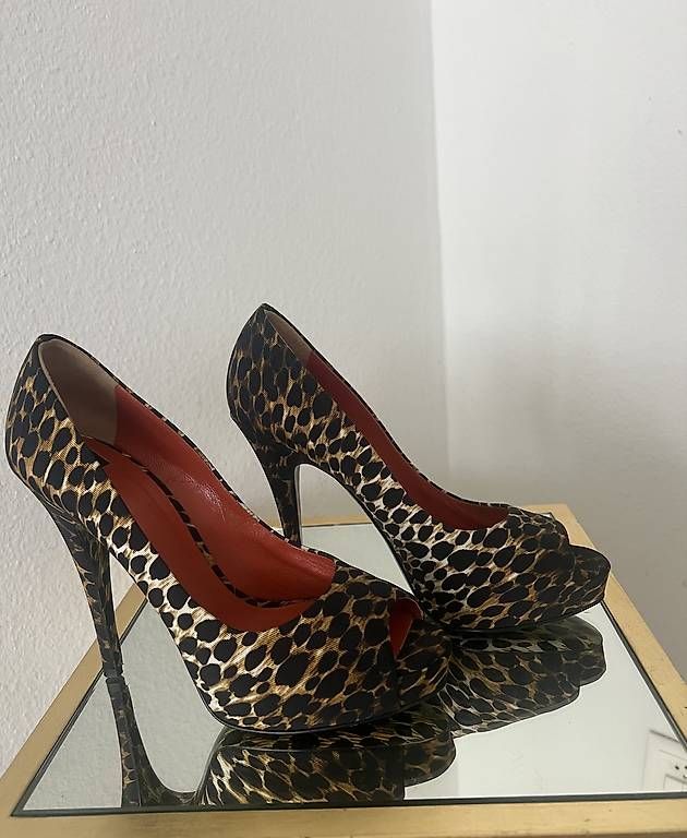 Dolce & Gabbana Chaussures femmes: D&G schuhe – Neuf (Voir description) à bern par sonia72