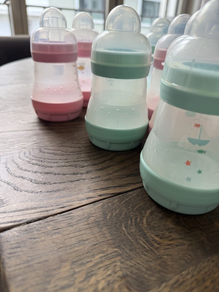 Mam Pasti del neonato: MAM Baby Bottles & Nipple Bundle – Usato da Zürich venduto da PetiteSeller 1